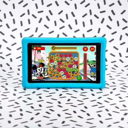 Pebble Gear™ MICKEY AND FRIENDS Tablet'